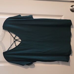 V-neck cap sleeve tee